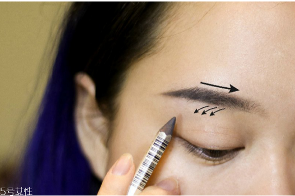 復古妝怎么畫 復古妝容教程 復古妝怎么畫 復古妝容教程