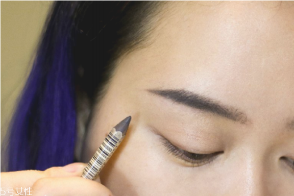 復古妝怎么畫 復古妝容教程 復古妝怎么畫 復古妝容教程