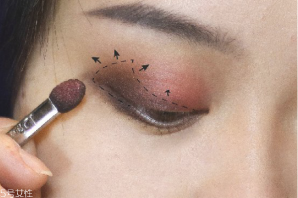 復古妝怎么畫 復古妝容教程 復古妝怎么畫 復古妝容教程