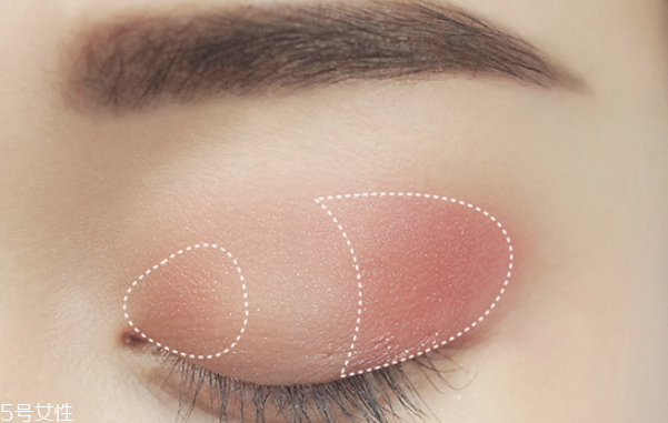 星空妝怎么化 星空妝容教程 星空妝怎么化 星空妝容教程