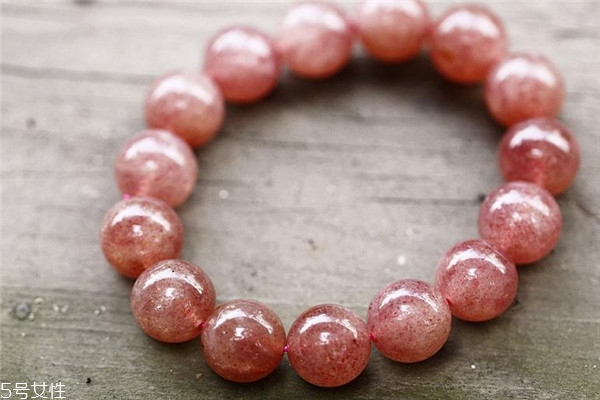 草莓晶價(jià)格一般多少 粉粉嫩嫩惹人愛(ài) 草莓晶價(jià)格一般多少 粉粉嫩嫩惹人愛(ài)