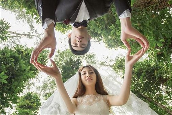 拍婚紗照一般幾套衣服 看個人情況 拍婚紗照一般幾套衣服 看個人情況