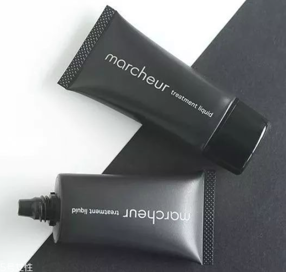 什么粉底液最好用 水潤保濕遮瑕好的粉底液推薦 什么粉底液最好用 水潤保濕遮瑕好的粉底液推薦