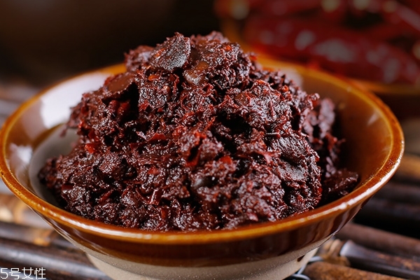 豆瓣醬會(huì)壞嗎 保存不當(dāng)會(huì)變質(zhì) 豆瓣醬會(huì)壞嗎 保存不當(dāng)會(huì)變質(zhì)