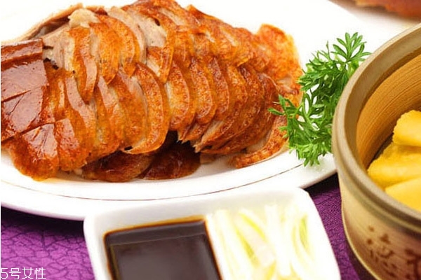 烤鴨怎么片 這個(gè)需要練習(xí) 烤鴨怎么片 這個(gè)需要練習(xí)