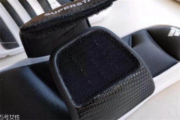 阿迪達(dá)斯5g拖鞋測評 今夏最火爆的運(yùn)動拖鞋