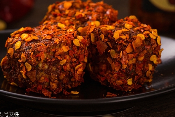 腐乳是哪里的特產(chǎn) 江浙一帶很有名 腐乳是哪里的特產(chǎn) 江浙一帶很有名