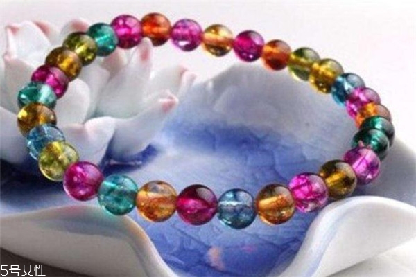 爆花晶對(duì)人體有害嗎 盡量少戴 爆花晶對(duì)人體有害嗎 盡量少戴
