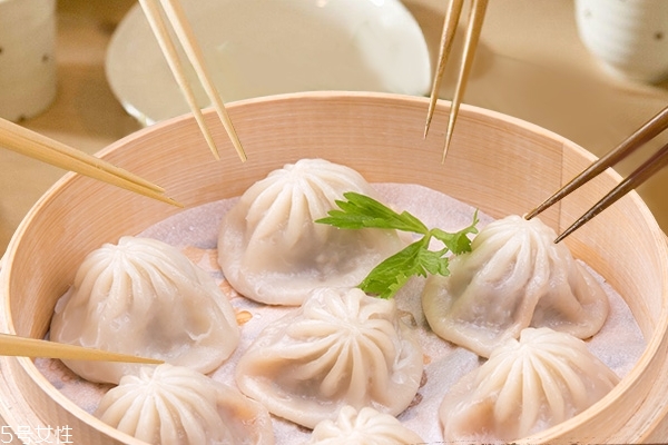 湯包可以冷凍嗎 要講究方法 湯包可以冷凍嗎 要講究方法