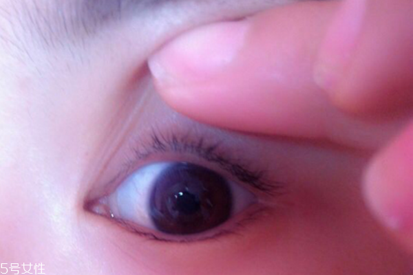 內(nèi)雙如何畫(huà)眼線圖解 內(nèi)雙如何畫(huà)好內(nèi)眼線 內(nèi)雙如何畫(huà)眼線圖解 內(nèi)雙如何畫(huà)好內(nèi)眼線