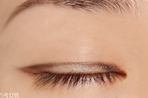 內(nèi)雙如何畫(huà)眼線圖解 內(nèi)雙如何畫(huà)好內(nèi)眼線 內(nèi)雙如何畫(huà)眼線圖解 內(nèi)雙如何畫(huà)好內(nèi)眼線