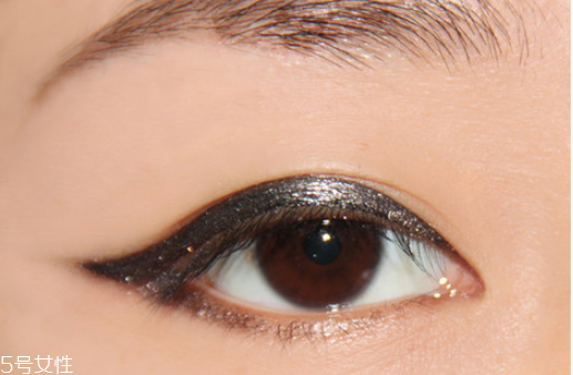 內(nèi)雙如何畫(huà)眼線圖解 內(nèi)雙如何畫(huà)好內(nèi)眼線 內(nèi)雙如何畫(huà)眼線圖解 內(nèi)雙如何畫(huà)好內(nèi)眼線