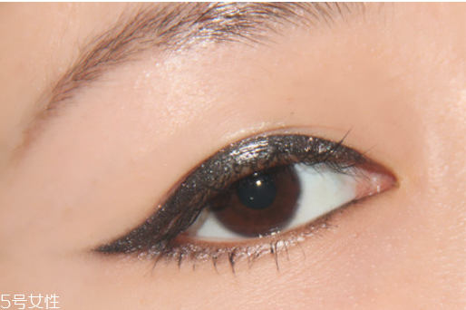 內(nèi)雙如何畫(huà)眼線圖解 內(nèi)雙如何畫(huà)好內(nèi)眼線 內(nèi)雙如何畫(huà)眼線圖解 內(nèi)雙如何畫(huà)好內(nèi)眼線