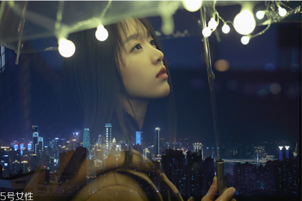 日常眼線怎么畫(huà) 眼頭眼線的畫(huà)法步驟圖