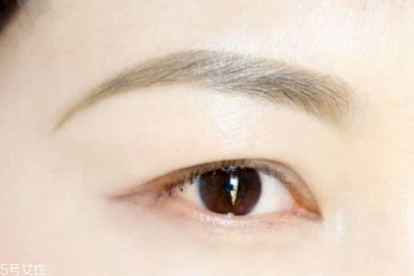 圓臉應該怎么化妝 這樣化臉會小上一圈嗷 圓臉應該怎么化妝 這樣化臉會小上一圈嗷