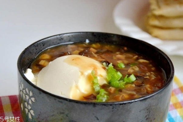 豆腐腦為什么出水 可能是這個(gè)原因 豆腐腦為什么出水 可能是這個(gè)原因