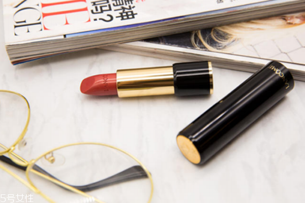 蘭蔻120沾杯嗎 親測(cè)喝水不會(huì)粘杯 蘭蔻120沾杯嗎 親測(cè)喝水不會(huì)粘杯