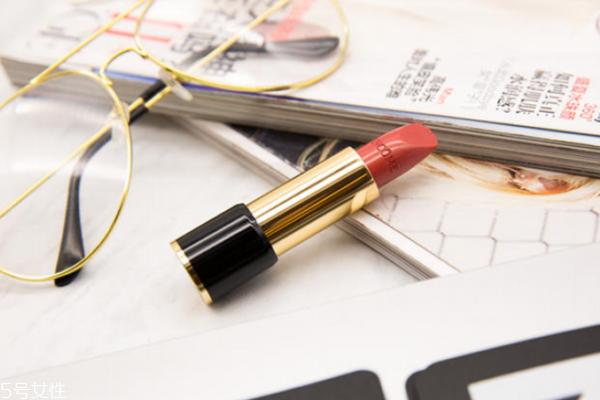 蘭蔻120沾杯嗎 親測(cè)喝水不會(huì)粘杯 蘭蔻120沾杯嗎 親測(cè)喝水不會(huì)粘杯