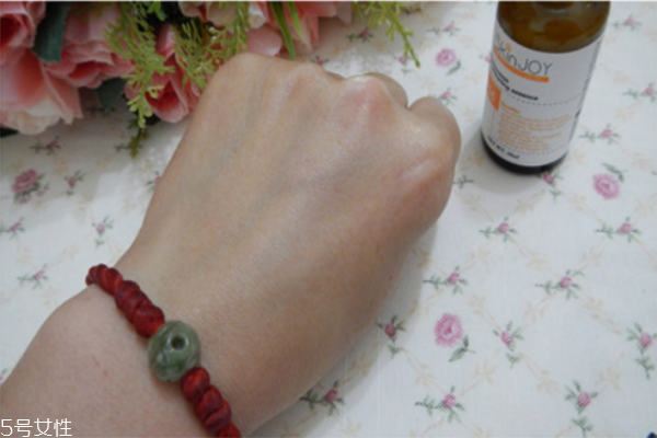 秋冬換季，皮膚過敏問題不容忽視