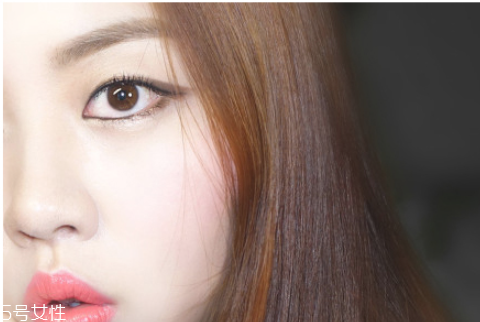 內(nèi)雙怎么化眼妝好看 超hot內(nèi)雙變無(wú)辜大眼妝 內(nèi)雙怎么化眼妝好看 超hot內(nèi)雙變無(wú)辜大眼妝