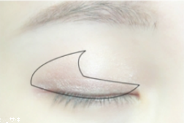 日常怎樣畫眼線好看 自己畫眼線的技巧圖解 日常怎樣畫眼線好看 自己畫眼線的技巧圖解