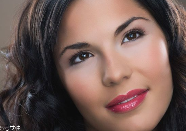 歐美眉毛怎么畫 歐美眉毛畫法步驟圖解 歐美眉毛怎么畫 歐美眉毛畫法步驟圖解