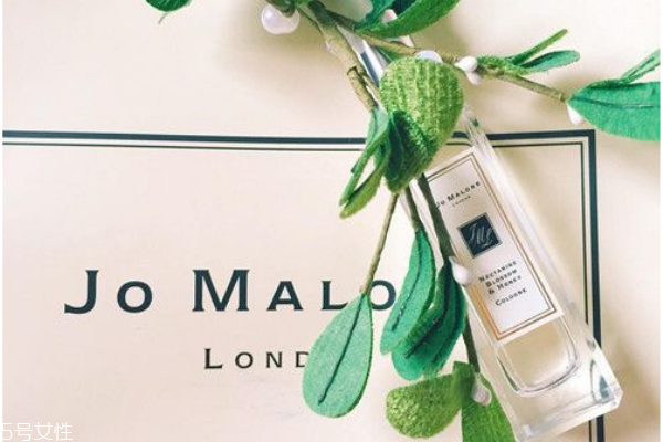 祖馬龍藍風(fēng)鈴適合男生嗎 祖馬龍藍風(fēng)鈴真假鑒別 祖馬龍藍風(fēng)鈴適合男生嗎 祖馬龍藍風(fēng)鈴真假鑒別