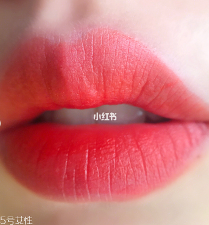 阿瑪尼紅管401適合黃皮嗎 阿瑪尼紅管401真人試色 阿瑪尼紅管401適合黃皮嗎 阿瑪尼紅管401真人試色