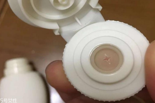 佐敦朱迪硅膠分裝瓶怎么樣 好用實(shí)惠外出必備 佐敦朱迪硅膠分裝瓶怎么樣 好用實(shí)惠外出必備