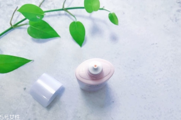 曼秀雷敦防曬隔離乳怎么樣 用著還可以 曼秀雷敦防曬隔離乳怎么樣 用著還可以