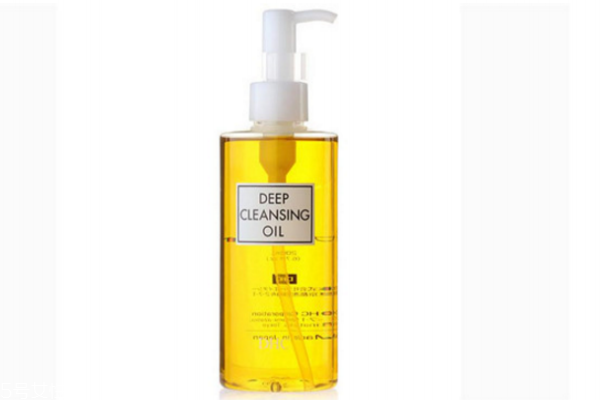 卸妝油會過期嗎 卸妝油過期了還能用 卸妝油會過期嗎 卸妝油過期了還能用