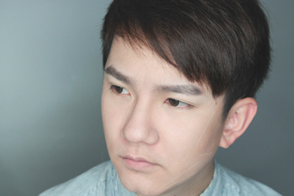 屌絲也能變男神，一個男人的化妝全過程