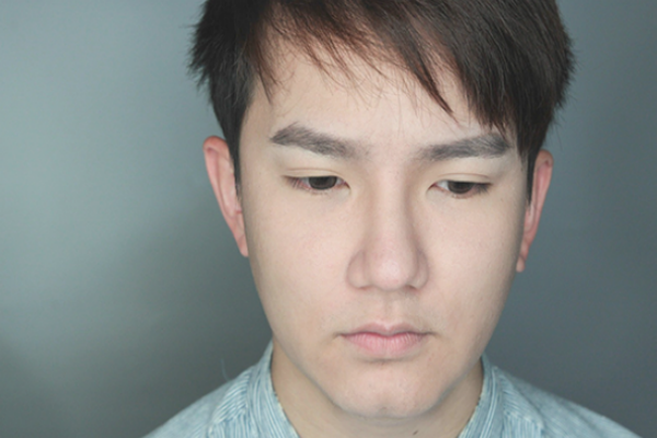 屌絲也能變男神，一個男人的化妝全過程