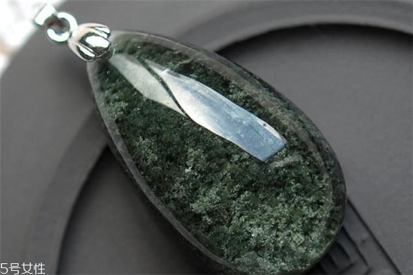 綠幽靈水晶價格 傳說中的財神水晶 綠幽靈水晶價格 傳說中的財神水晶