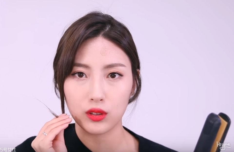 平板夾怎么夾卷發(fā) 平板夾3隱藏技巧必須學(xué) 平板夾怎么夾卷發(fā) 平板夾3隱藏技巧必須學(xué)