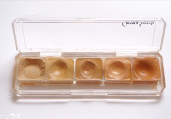 綠色遮瑕哪個牌子好 好用的調(diào)色遮瑕推薦 綠色遮瑕哪個牌子好 好用的調(diào)色遮瑕推薦