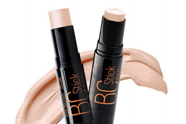 修容棒跟遮瑕筆一樣嗎 區(qū)別很大 修容棒跟遮瑕筆一樣嗎 區(qū)別很大