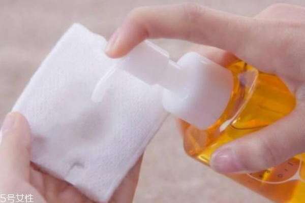 卸妝膏為什么是油性 原來是這樣 卸妝膏為什么是油性 原來是這樣