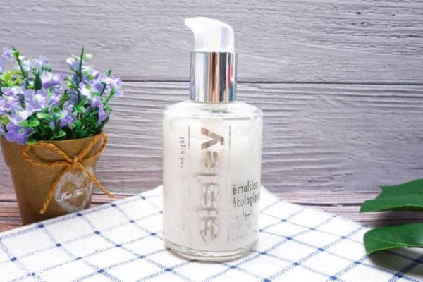 希思黎全能乳液效果如何 為換季脆弱肌保駕護(hù)航 希思黎全能乳液效果如何 為換季脆弱肌保駕護(hù)航