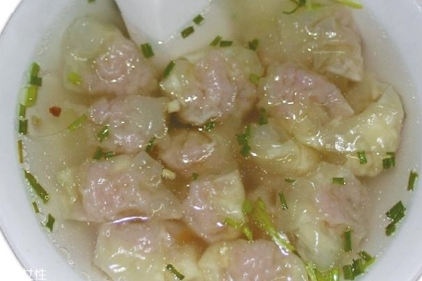 餛飩要煮多久 五分鐘就熟了 餛飩要煮多久 五分鐘就熟了