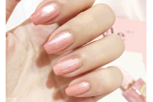 名創(chuàng)優(yōu)品指甲油色號推薦 5塊錢巨顯白巨溫柔 名創(chuàng)優(yōu)品指甲油色號推薦 5塊錢巨顯白巨溫柔