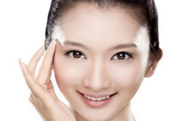 黑眼圈怎么去除既簡(jiǎn)單又容易 去黑眼圈小妙招 黑眼圈怎么去除既簡(jiǎn)單又容易 去黑眼圈小妙招