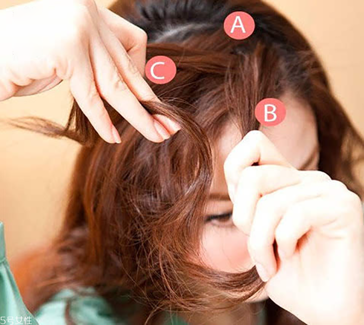 愛(ài)心編發(fā)怎么扎好看 學(xué)會(huì)這個(gè)立馬氣質(zhì)上身