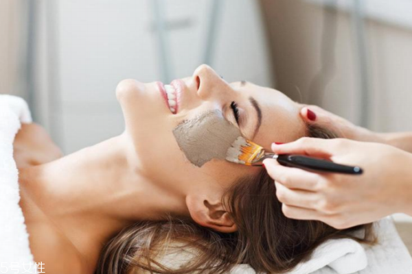 清潔面膜的原理是什么 護(hù)膚步驟中的馬殺雞 清潔面膜的原理是什么 護(hù)膚步驟中的馬殺雞