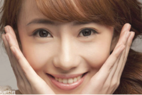 法令紋怎么消除按摩 提早預防很重要 法令紋怎么消除按摩 提早預防很重要