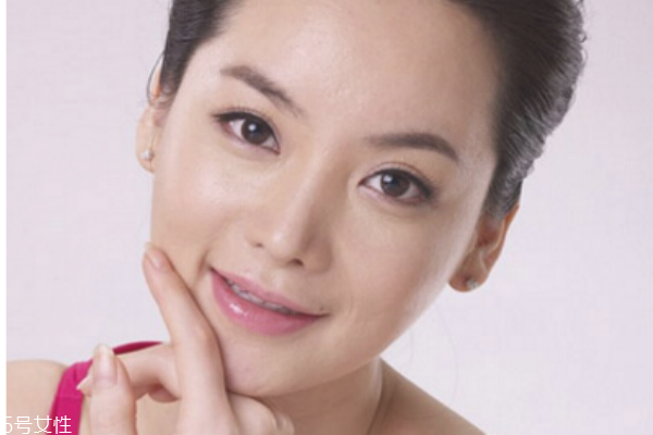 嘴角紋怎么消除 嘴角紋去除最好的方法 嘴角紋怎么消除 嘴角紋去除最好的方法