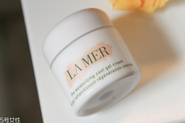 秋冬混油痘肌用什么護(hù)膚品 照著這個(gè)清單買吧 秋冬混油痘肌用什么護(hù)膚品 照著這個(gè)清單買吧