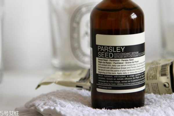 秋冬混油痘肌用什么護(hù)膚品 照著這個(gè)清單買吧 秋冬混油痘肌用什么護(hù)膚品 照著這個(gè)清單買吧