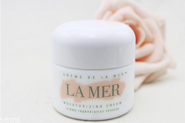 海藍(lán)之謎和嬌蘭哪個(gè)好 嬌蘭和lamer對比