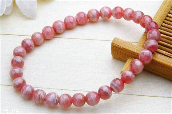 紅紋石怎么保養(yǎng) 這些方法要注意 紅紋石怎么保養(yǎng) 這些方法要注意